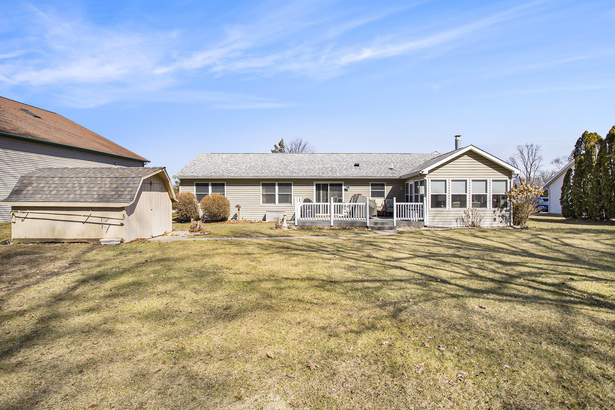 437 Kenaston Drive