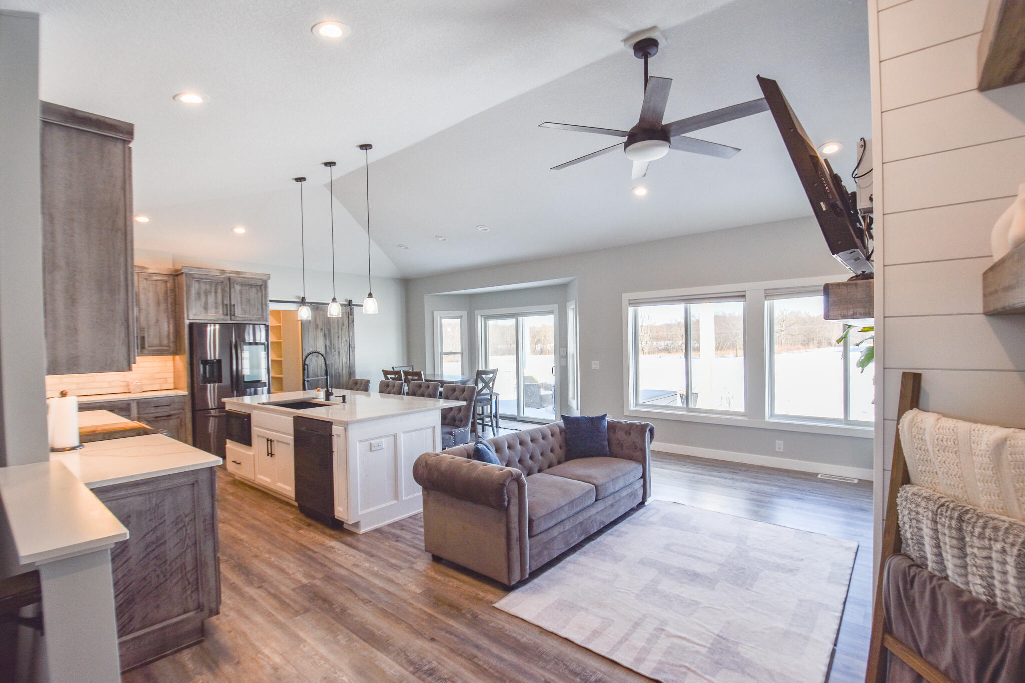 561 Wedge Court