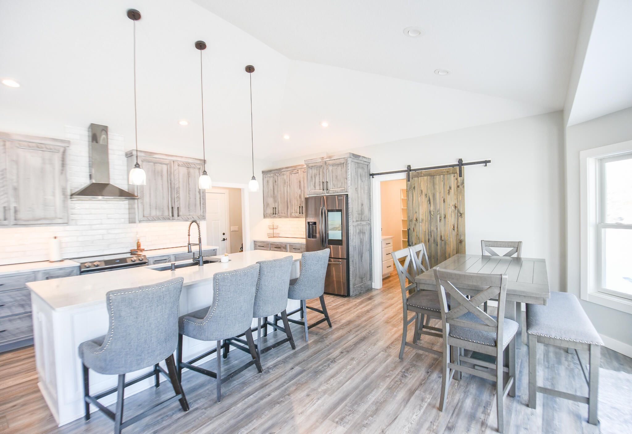 561 Wedge Court