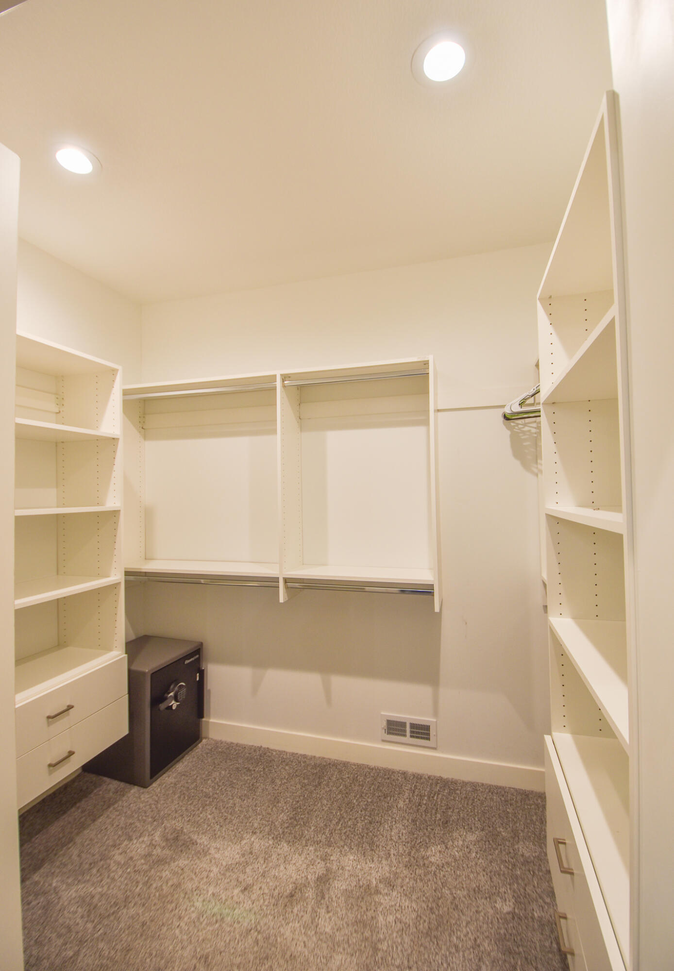 561 Wedge Court