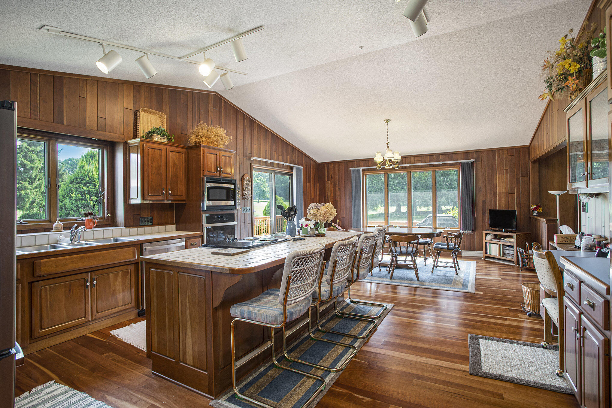 335 Fairway Drive
