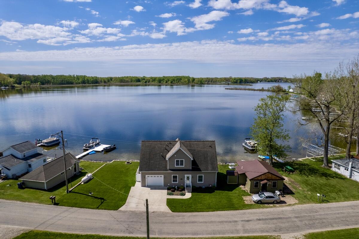 243 E Rose Road