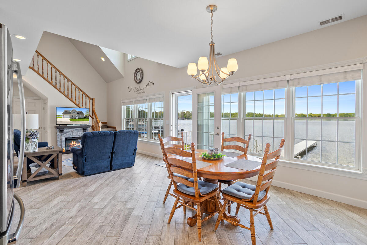 243 E Rose Road