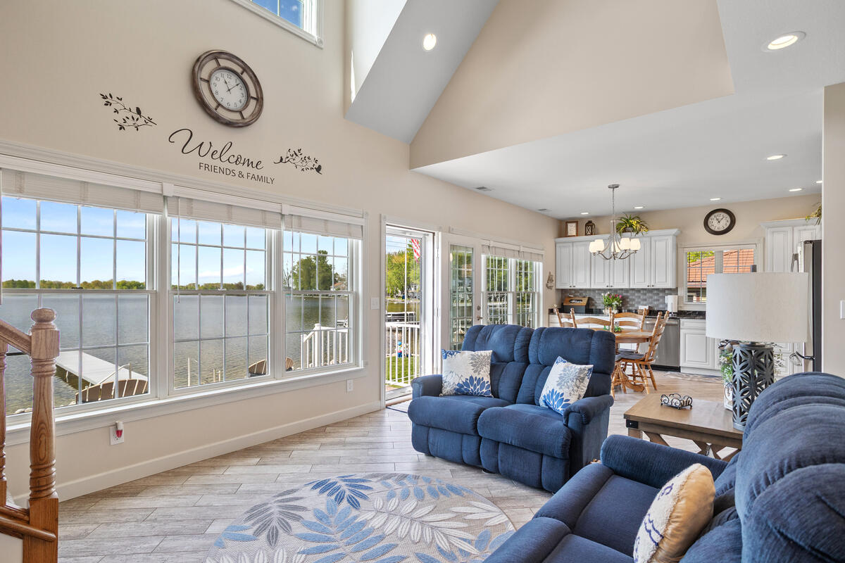 243 E Rose Road