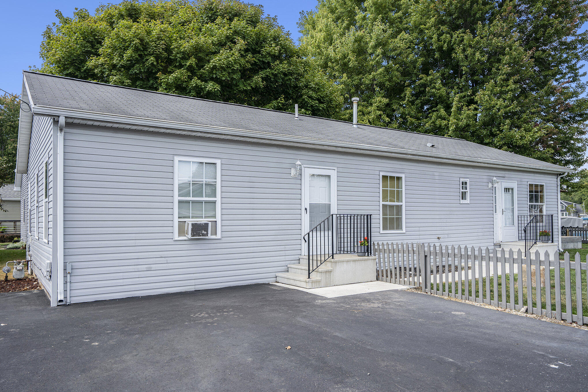 450 Sycamore Drive