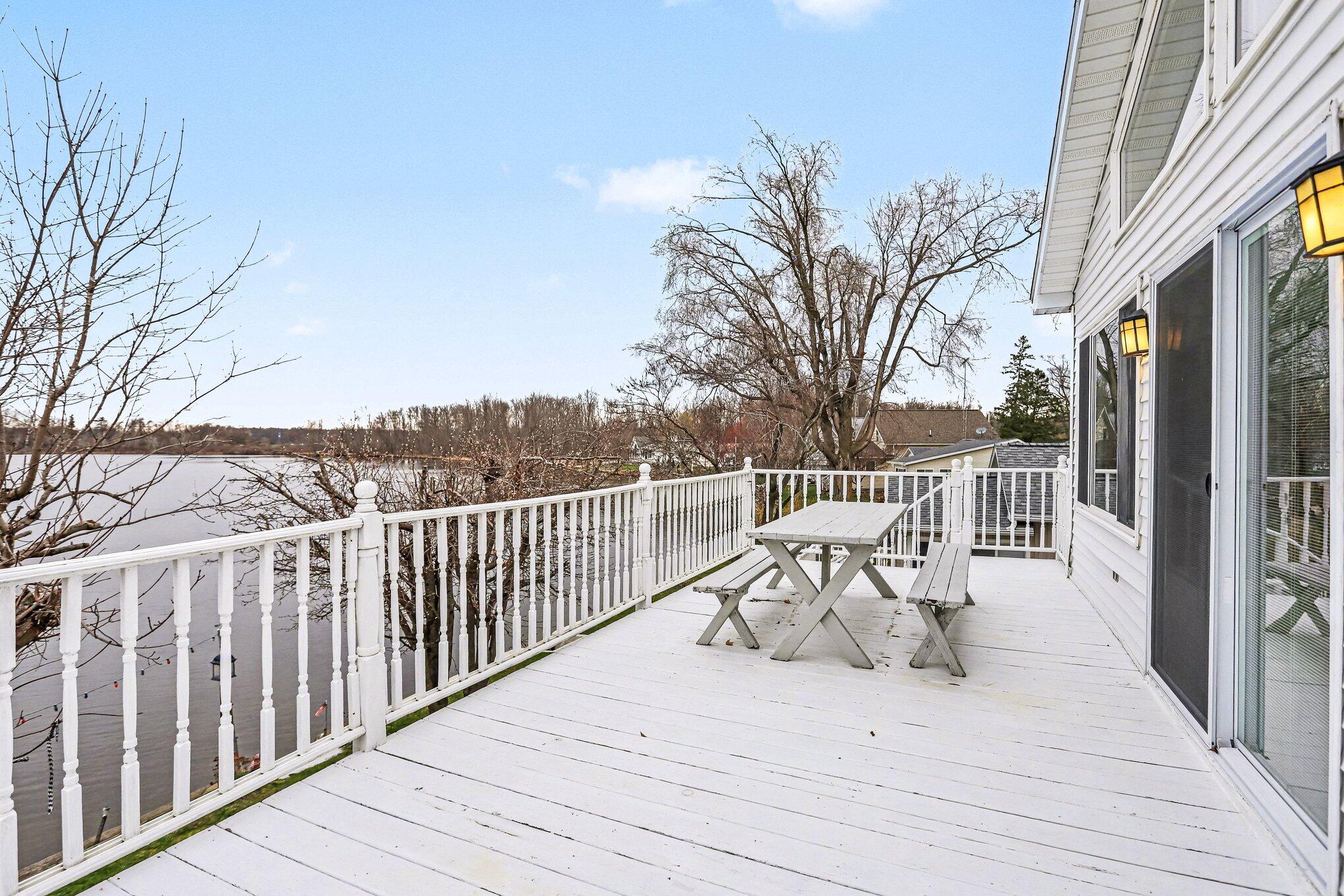 828 N Werners Landing Drive