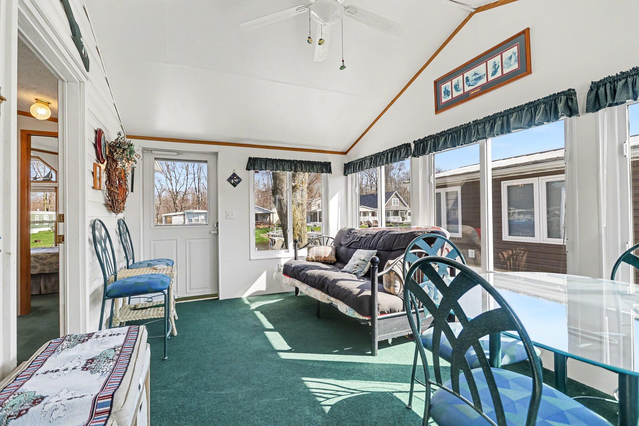 572 Maple Lane