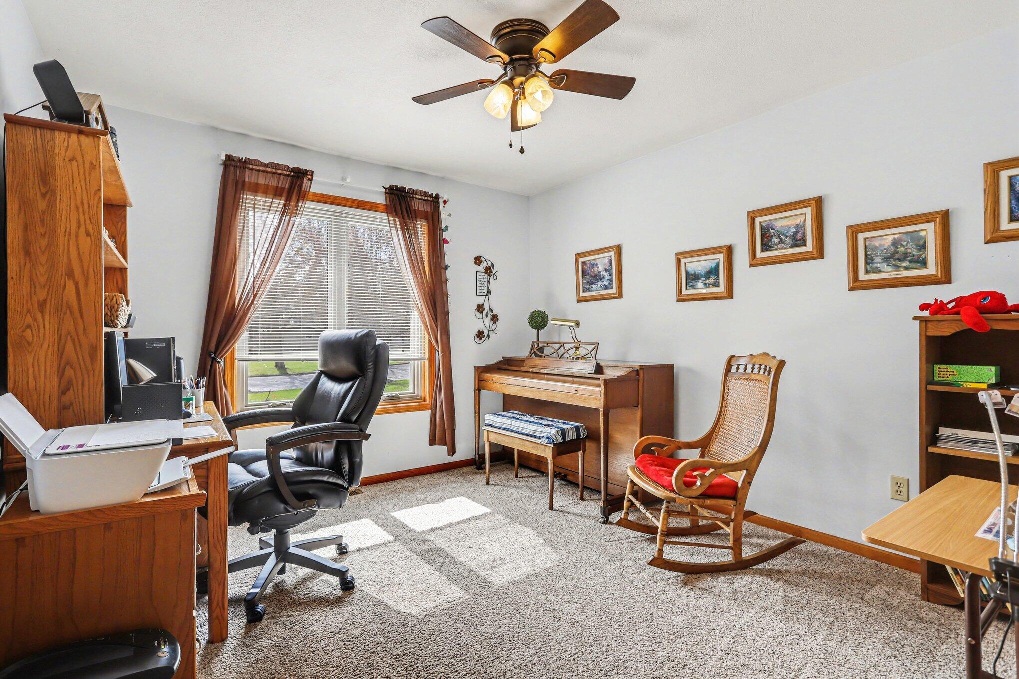 33 Wood Drive