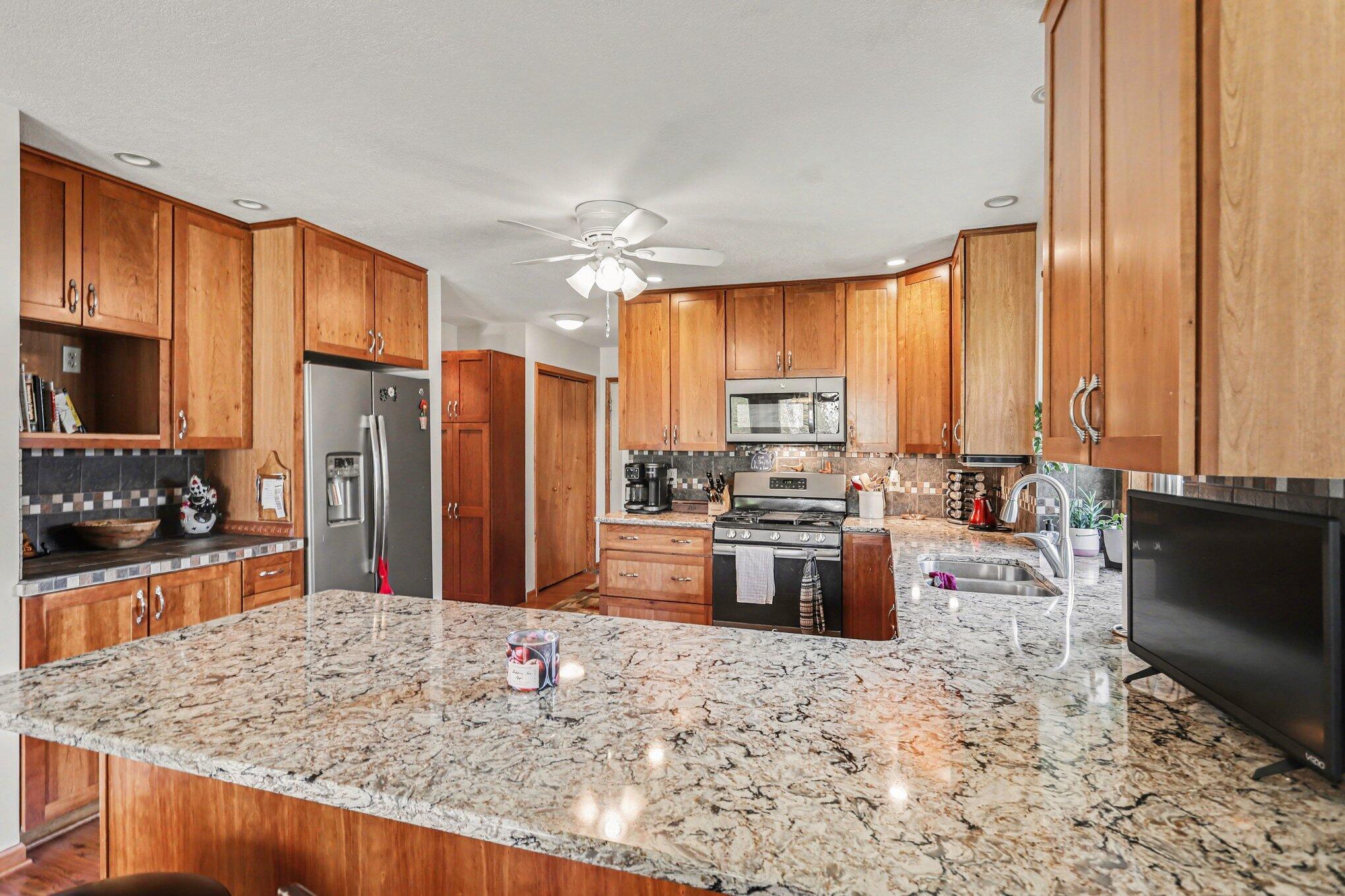 33 Wood Drive