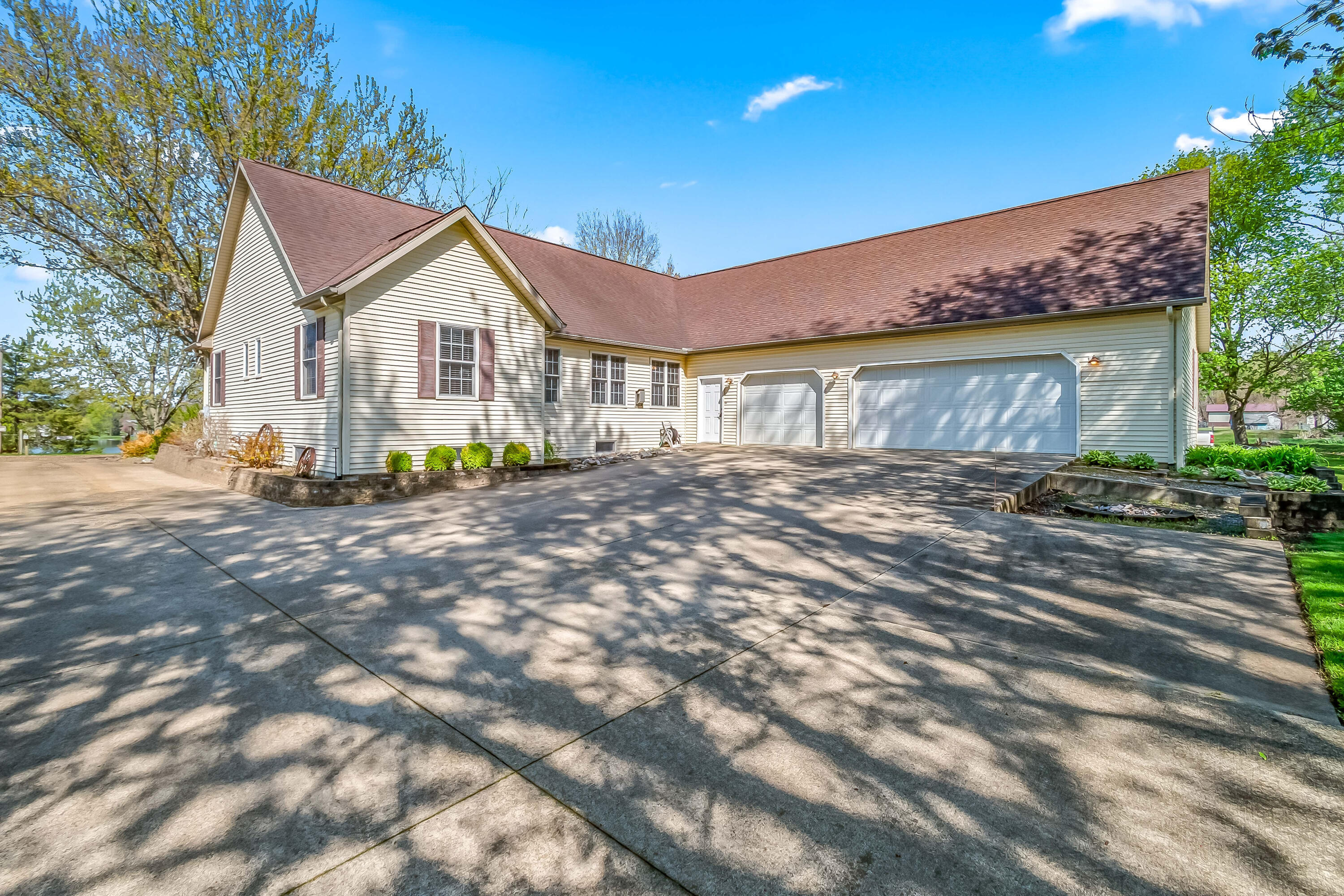 3185 Totem Trail