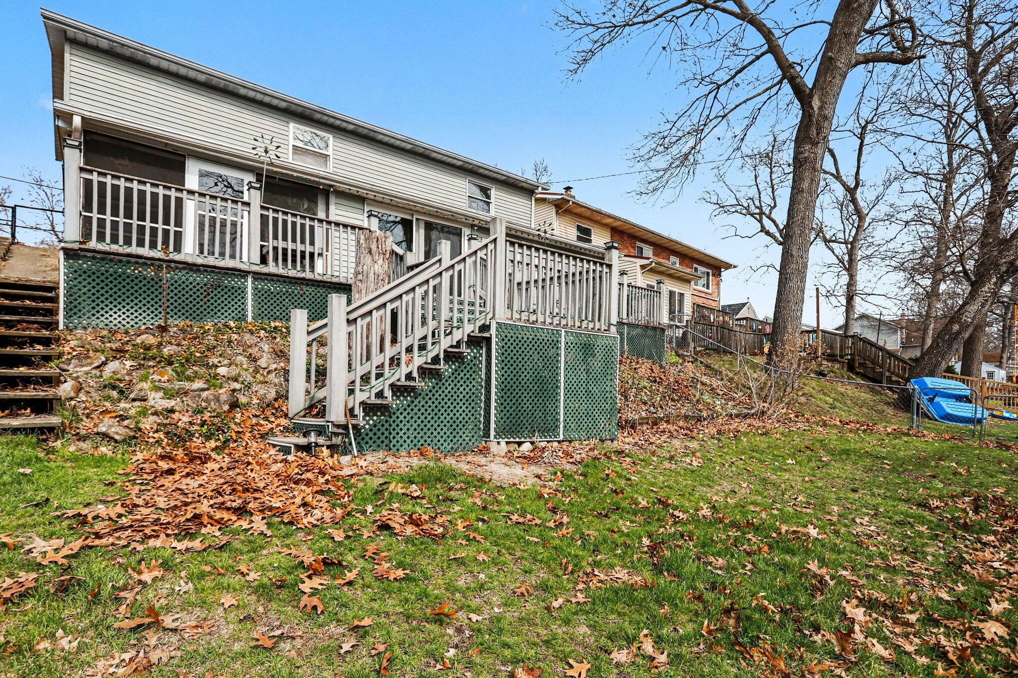 573 River Road