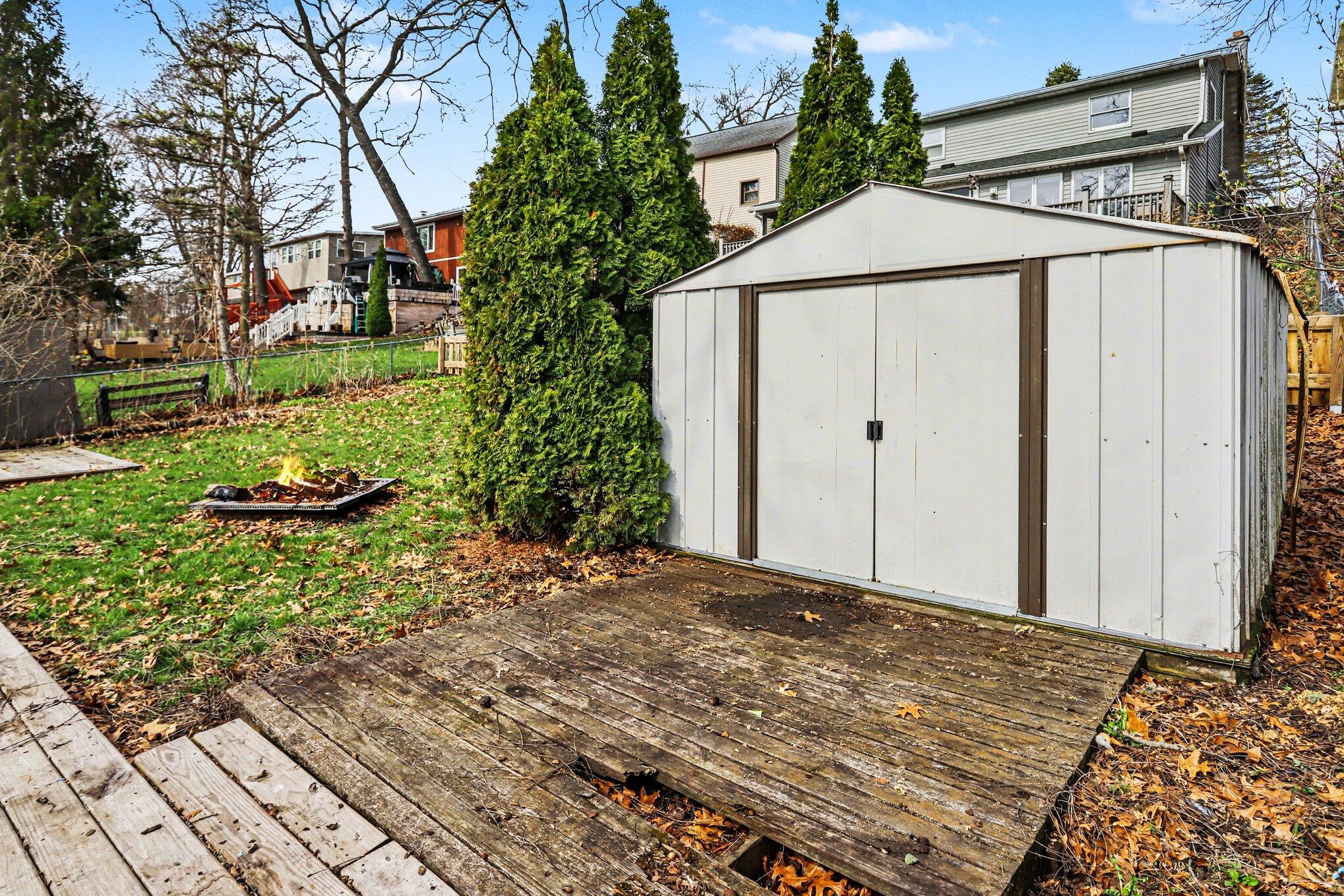 573 River Road