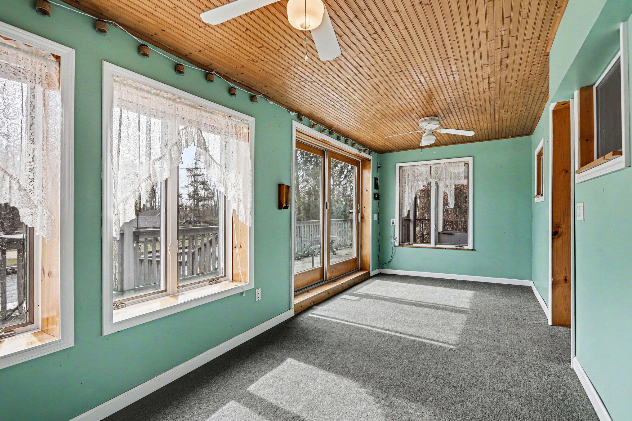 573 River Road