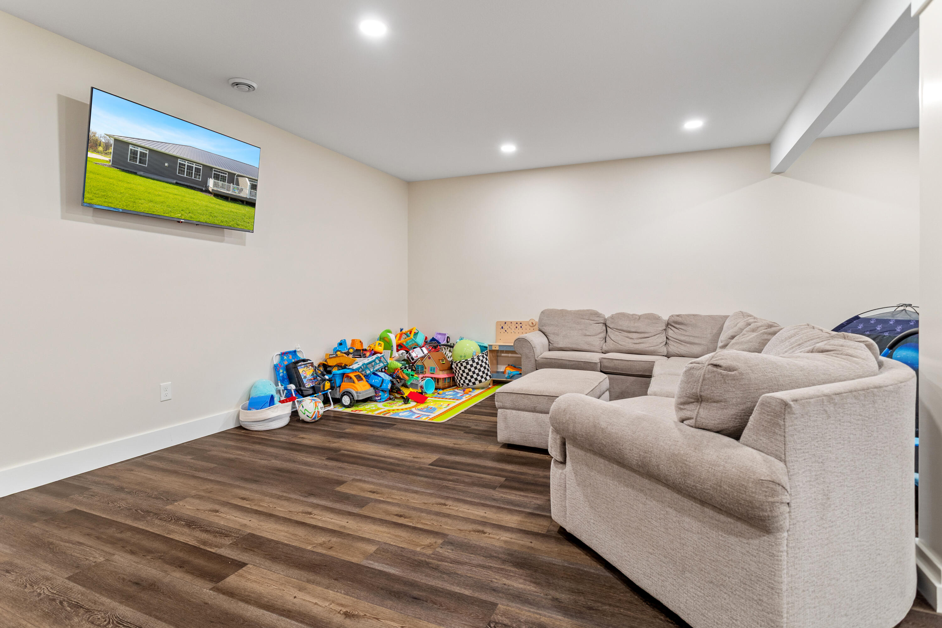 245 Auseon Court