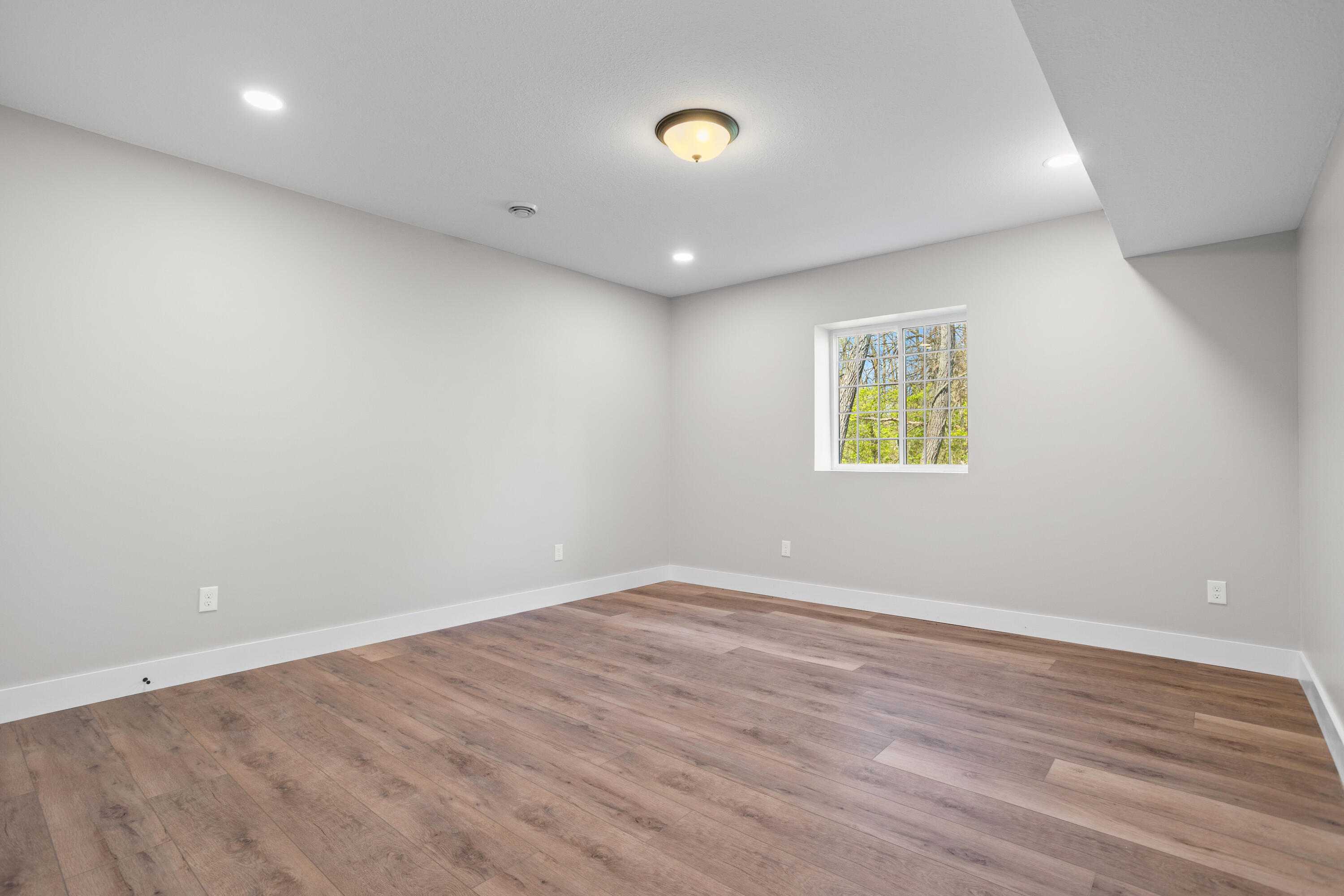 233 Auseon Court
