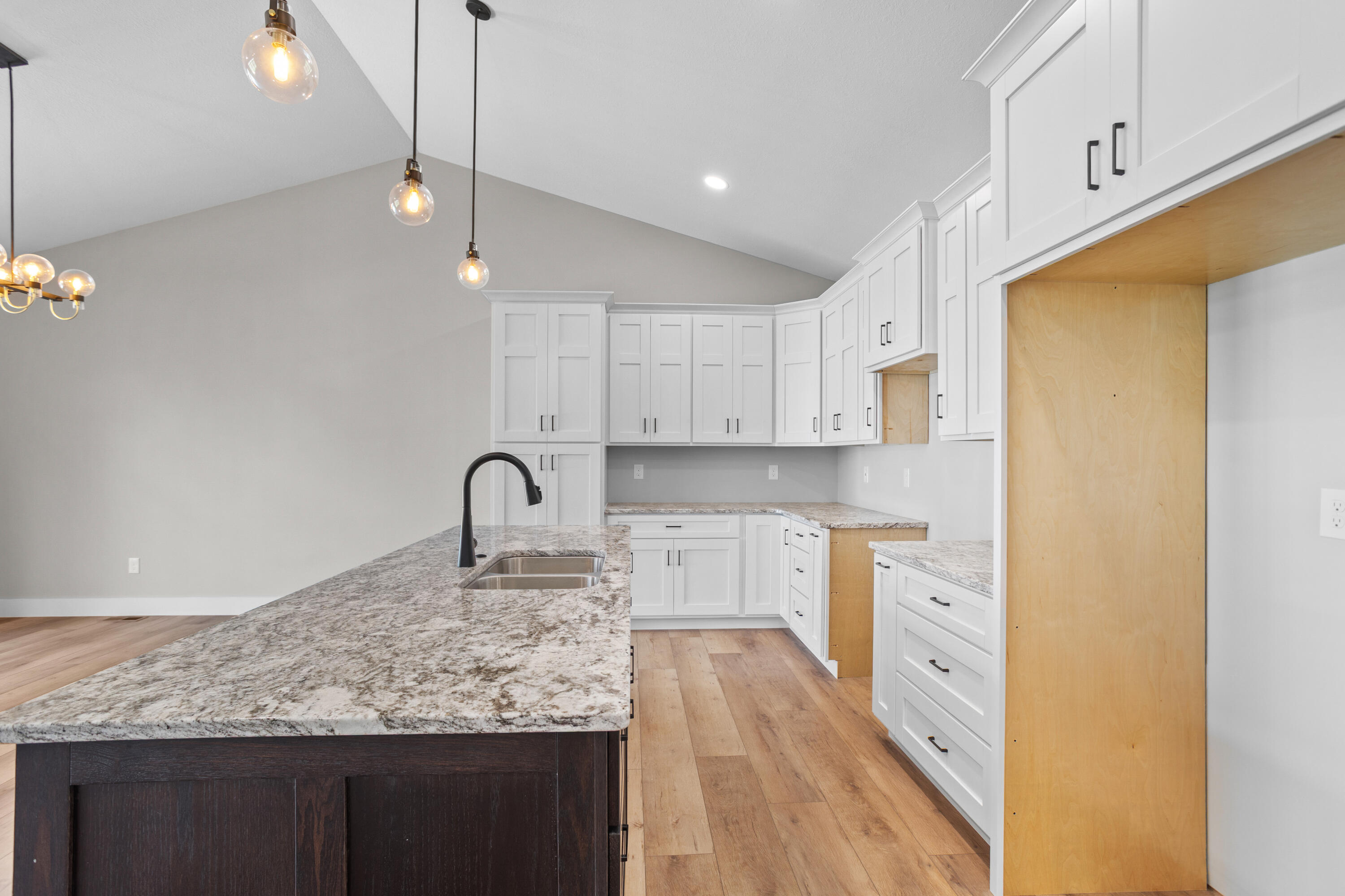 233 Auseon Court