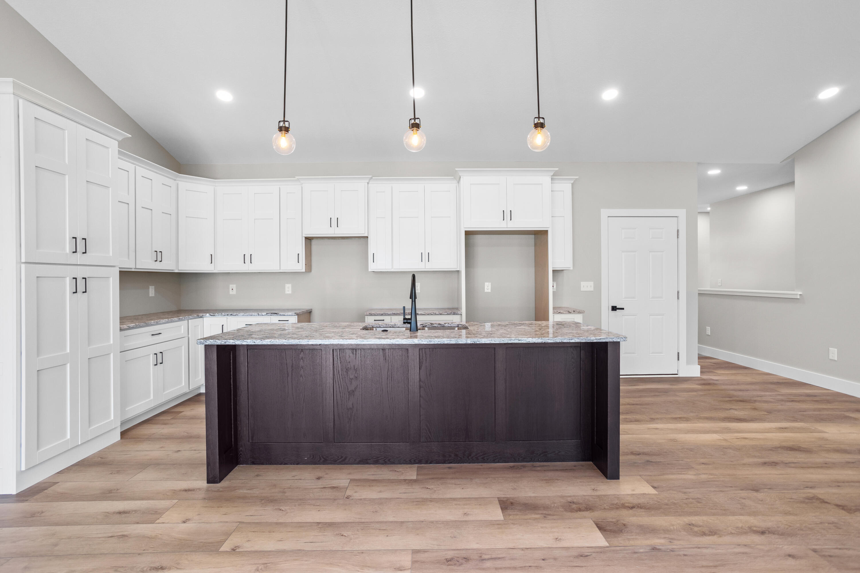 233 Auseon Court