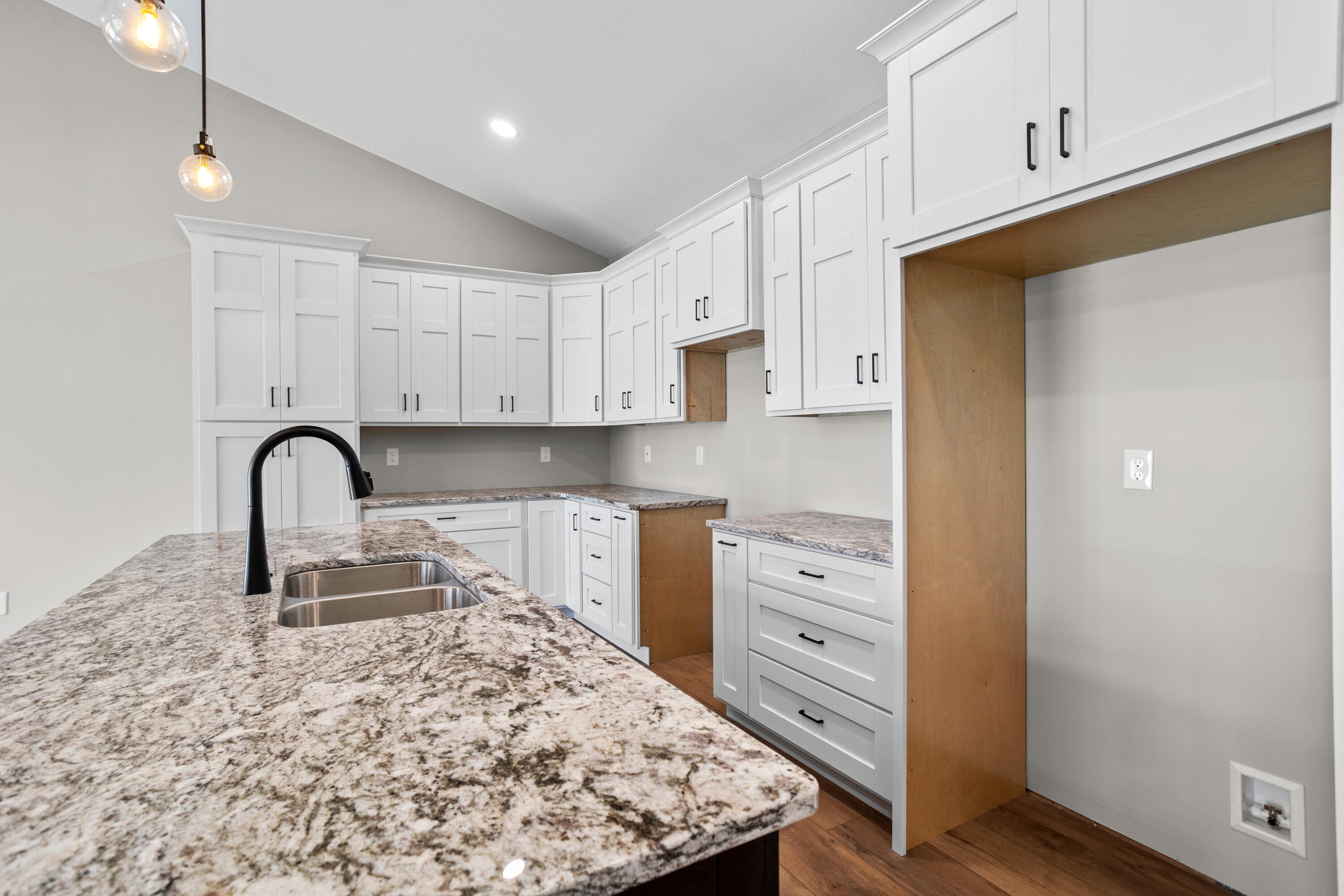 233 Auseon Court