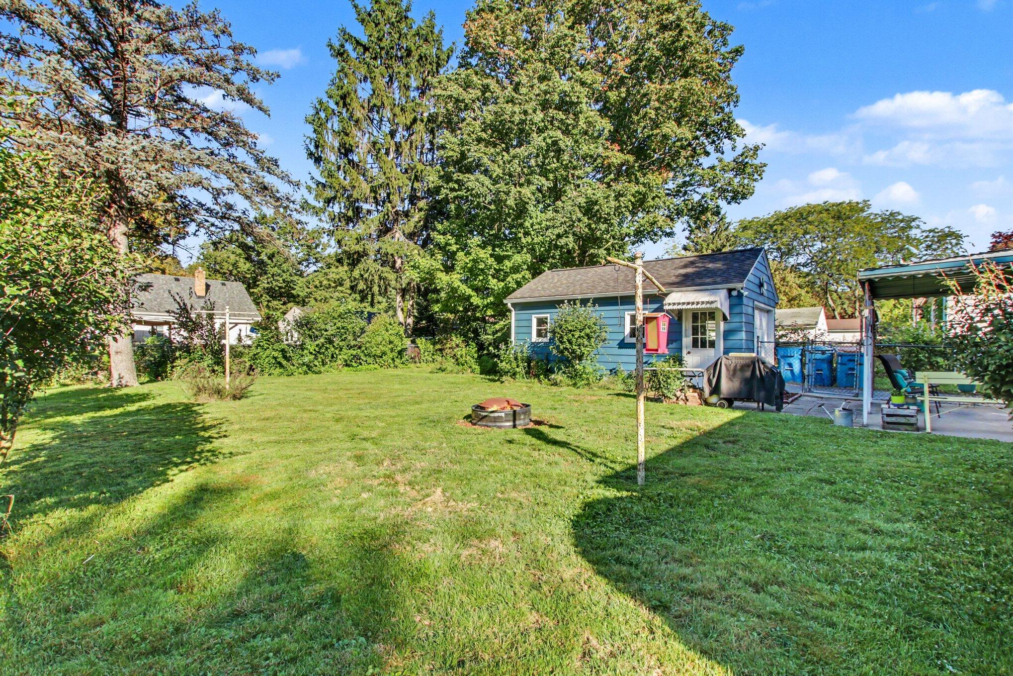 1031 Chrysler Street
