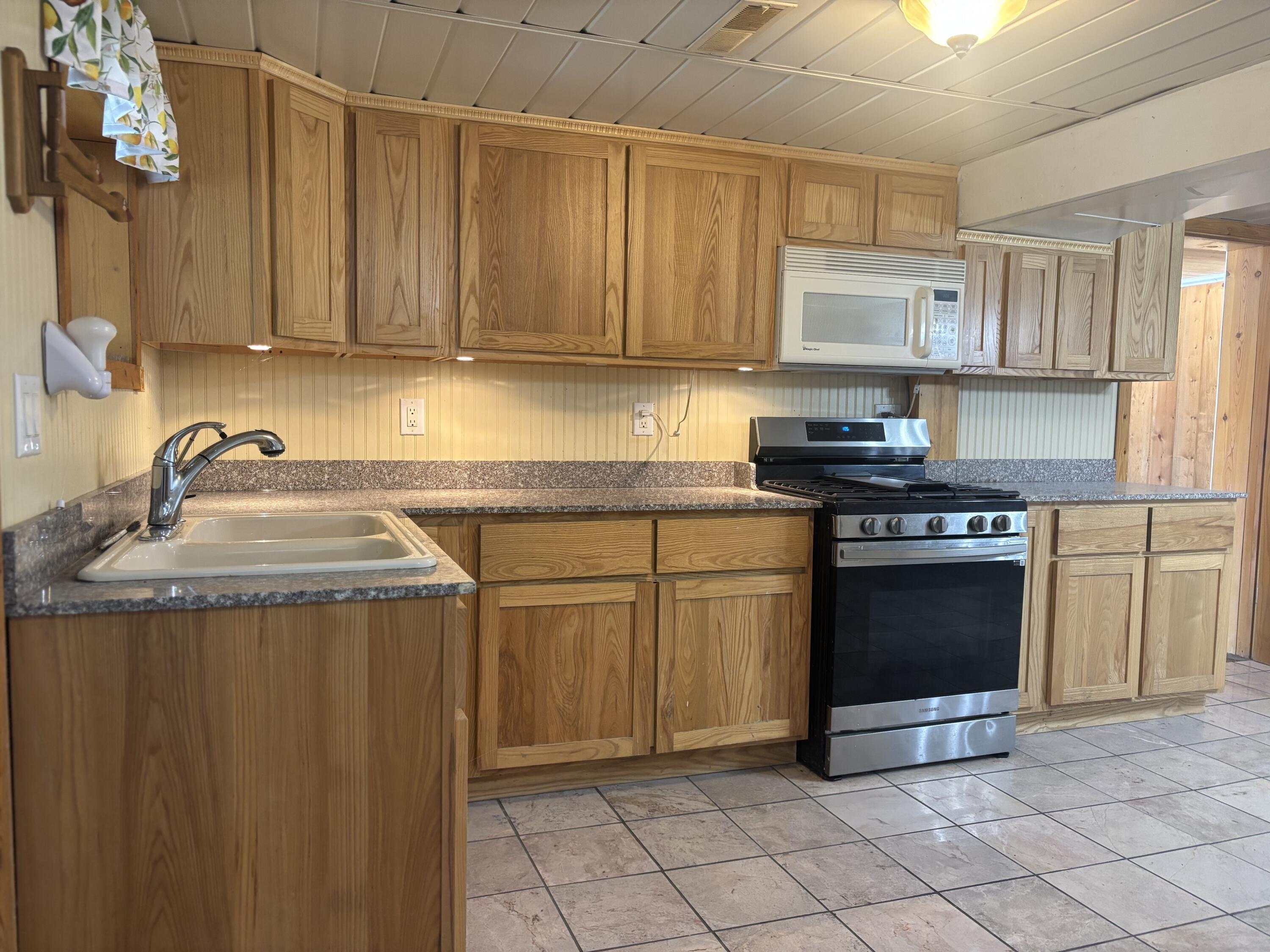573 River Road