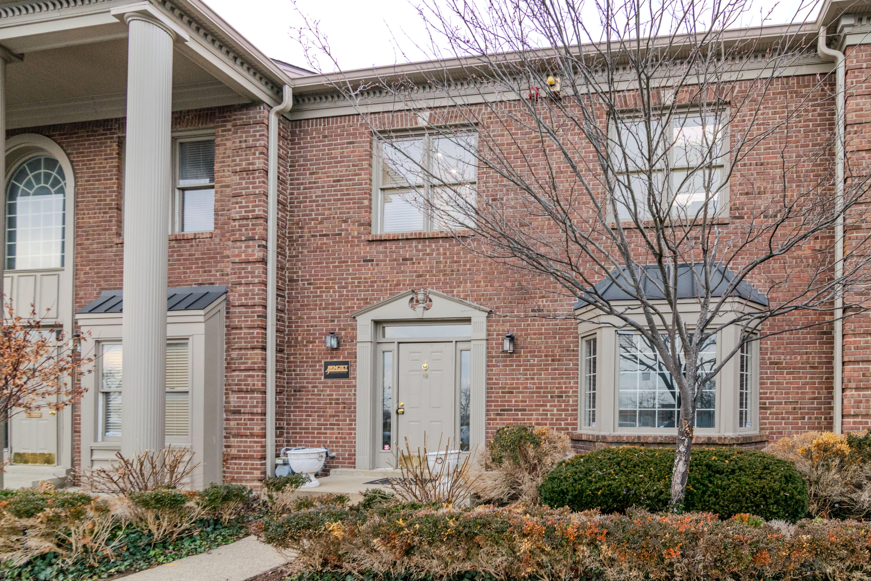131 Prosperous Place Place 18B
