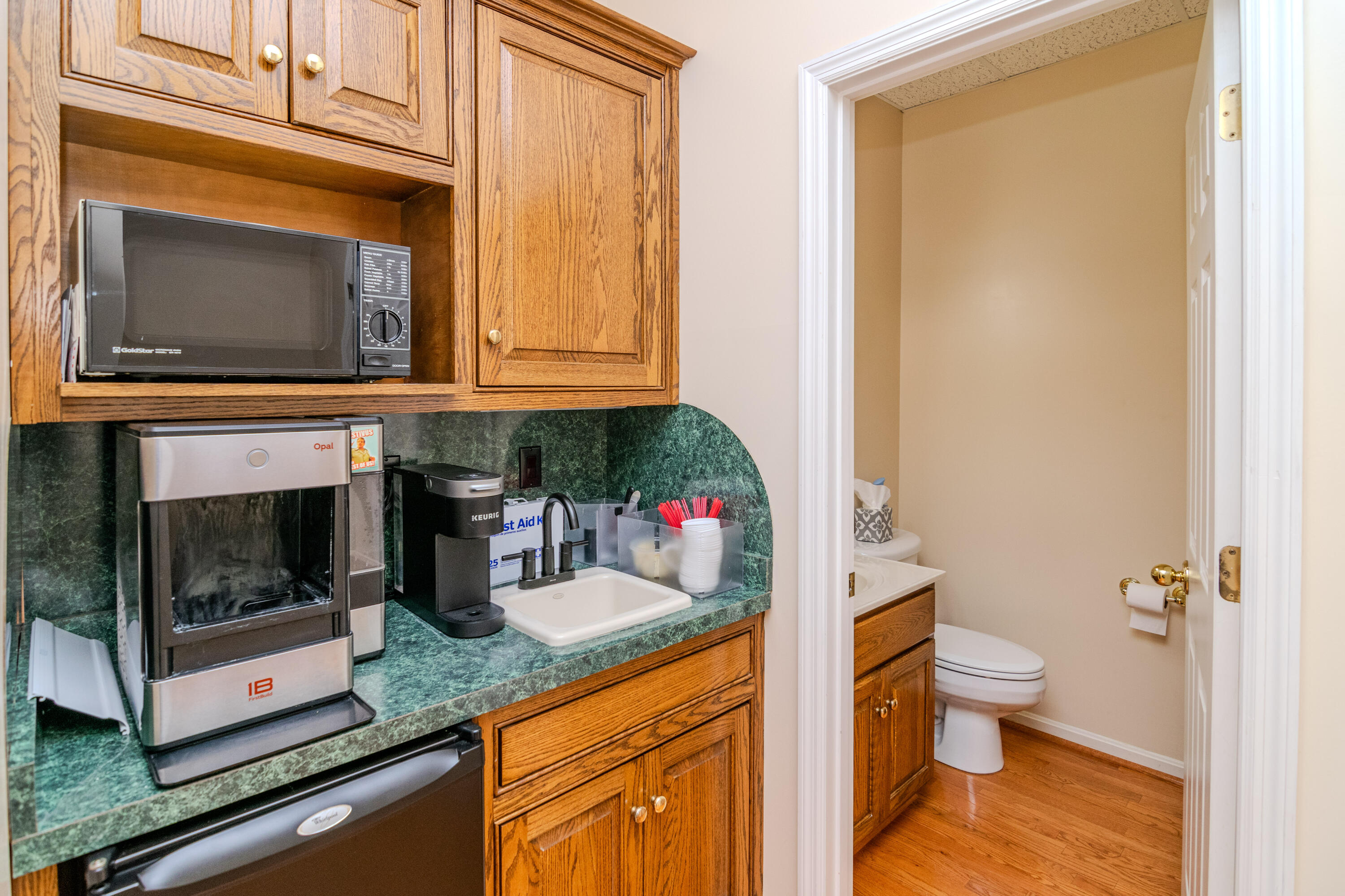 131 Prosperous Place Place 18B