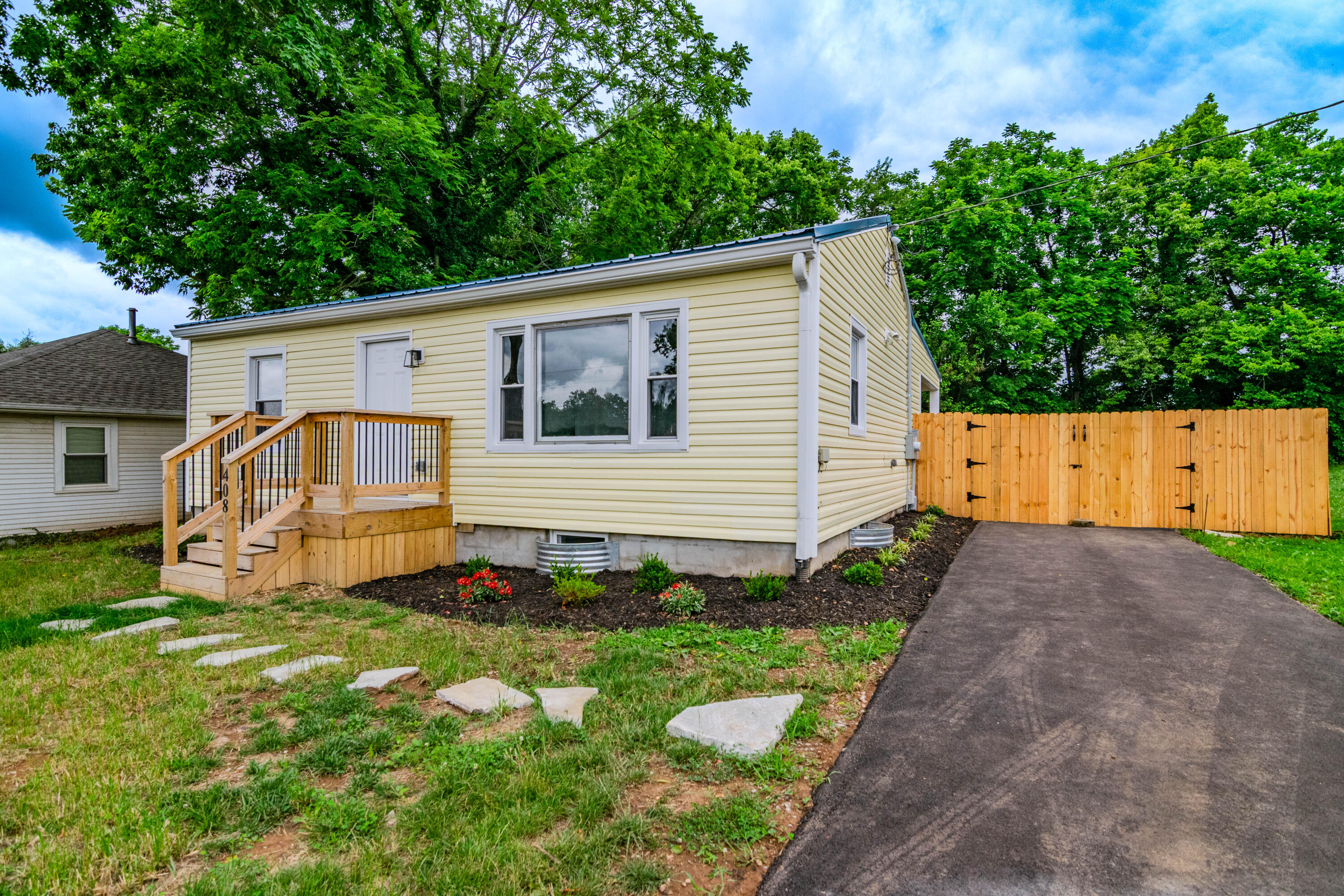 408 Elm Street Heights