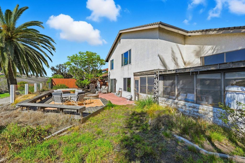 2161 Calle Buena Ventura