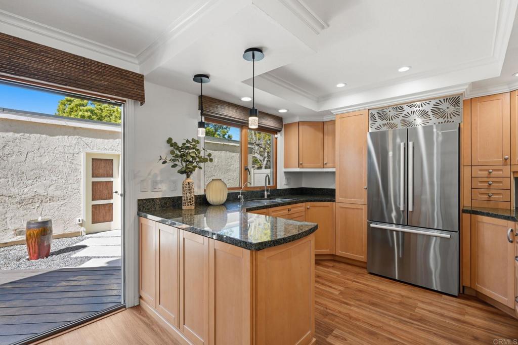 1733 Gentle Breeze Lane