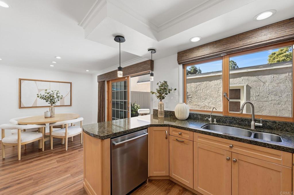 1733 Gentle Breeze Lane