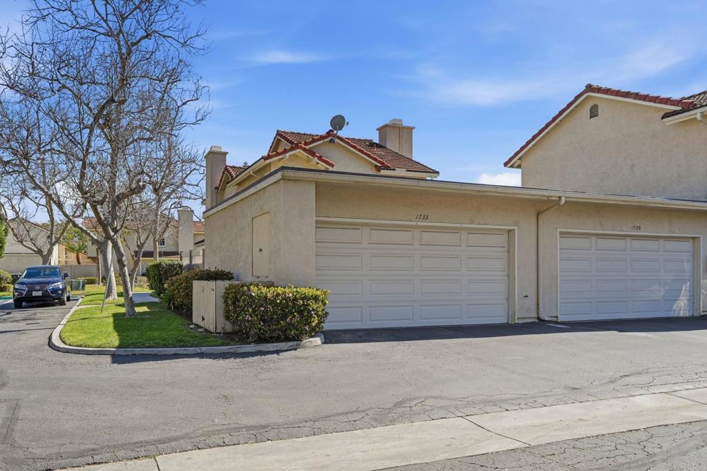 1733 Gentle Breeze Lane