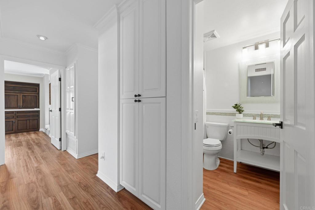 1733 Gentle Breeze Lane