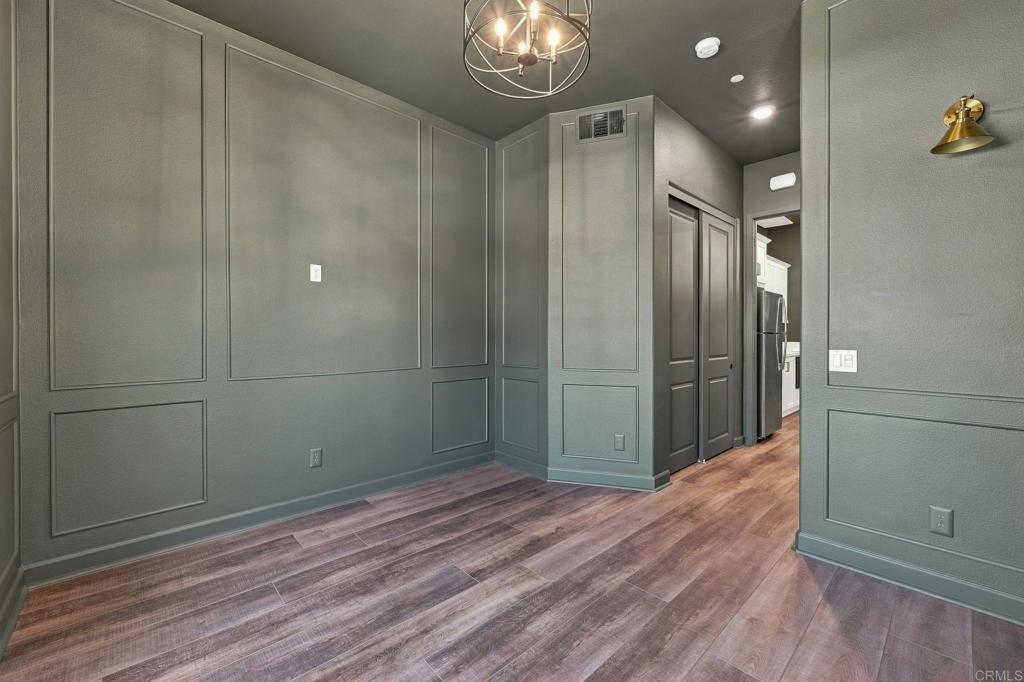 587 Gateway Lane