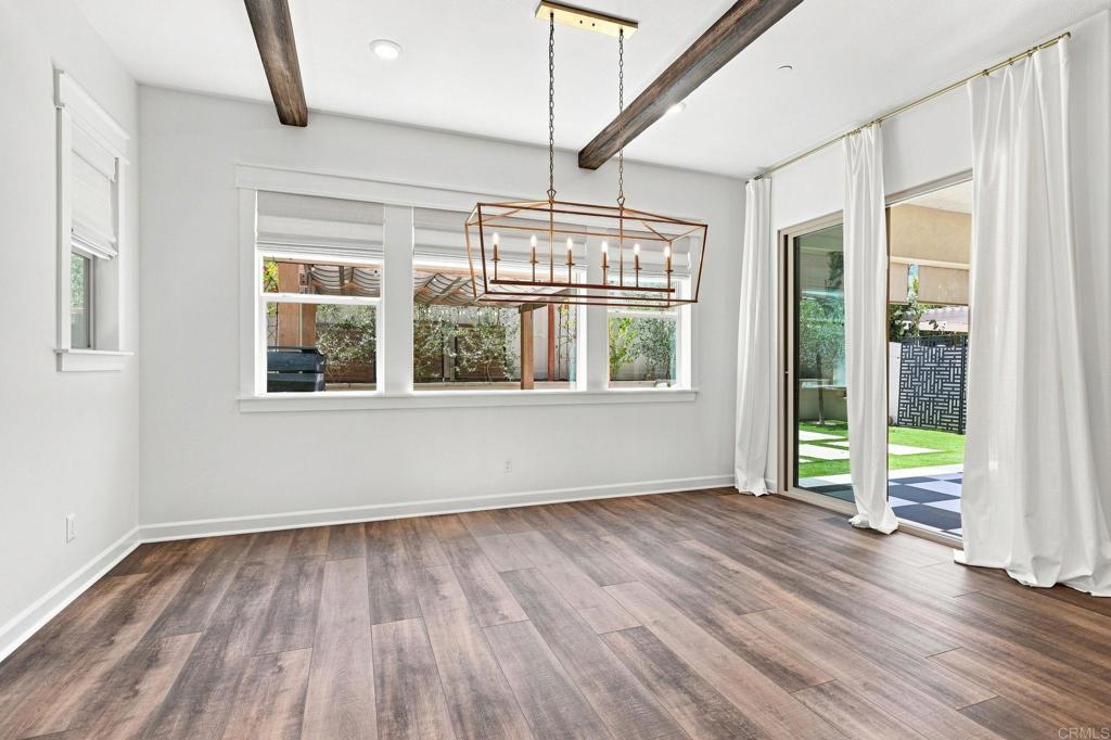 587 Gateway Lane