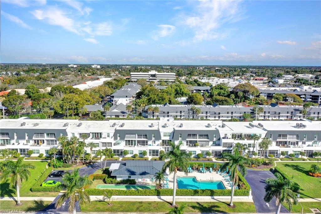 4200 Belair LN # 302