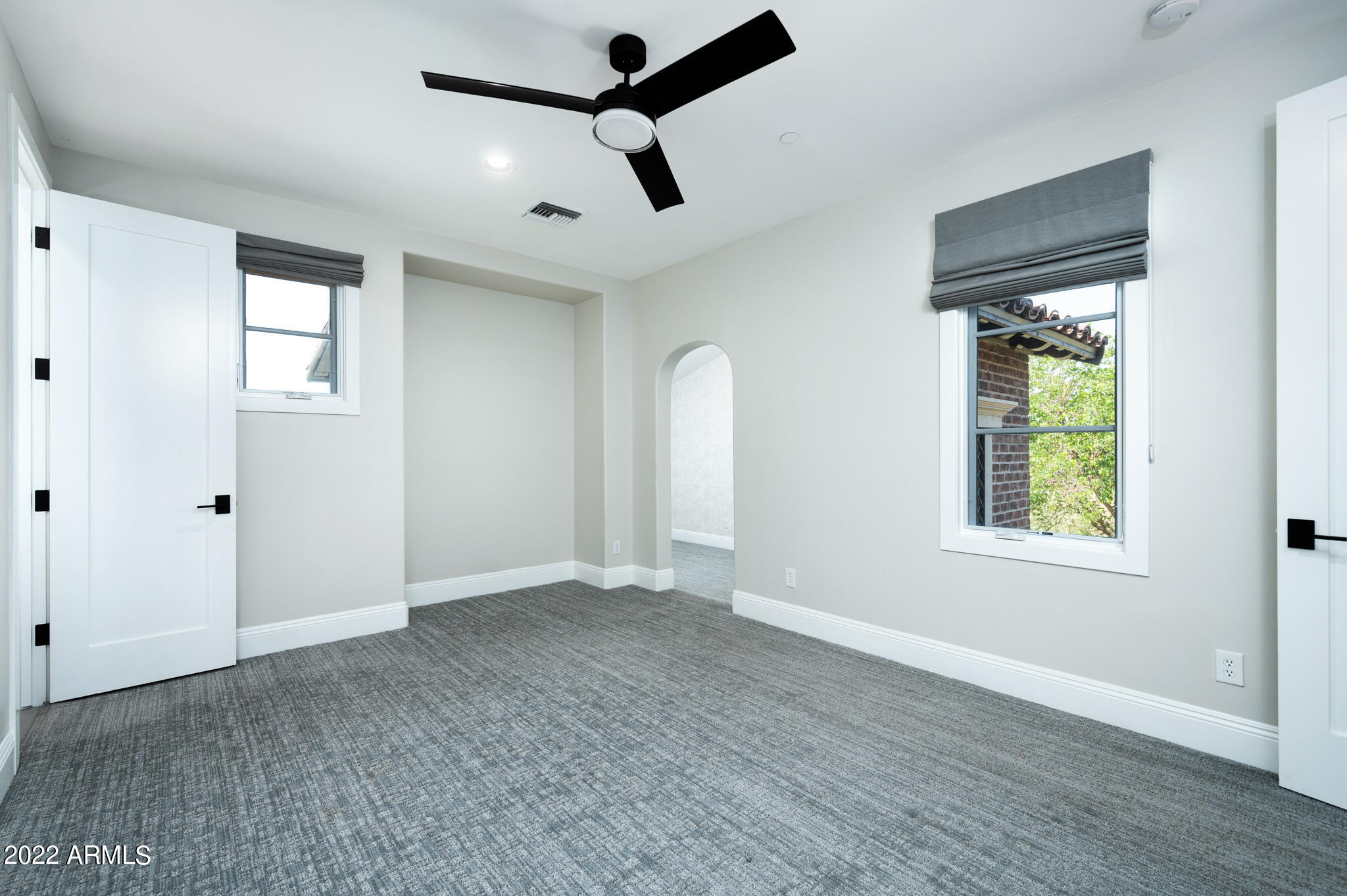 10191 E DIAMOND RIM Drive # 2122