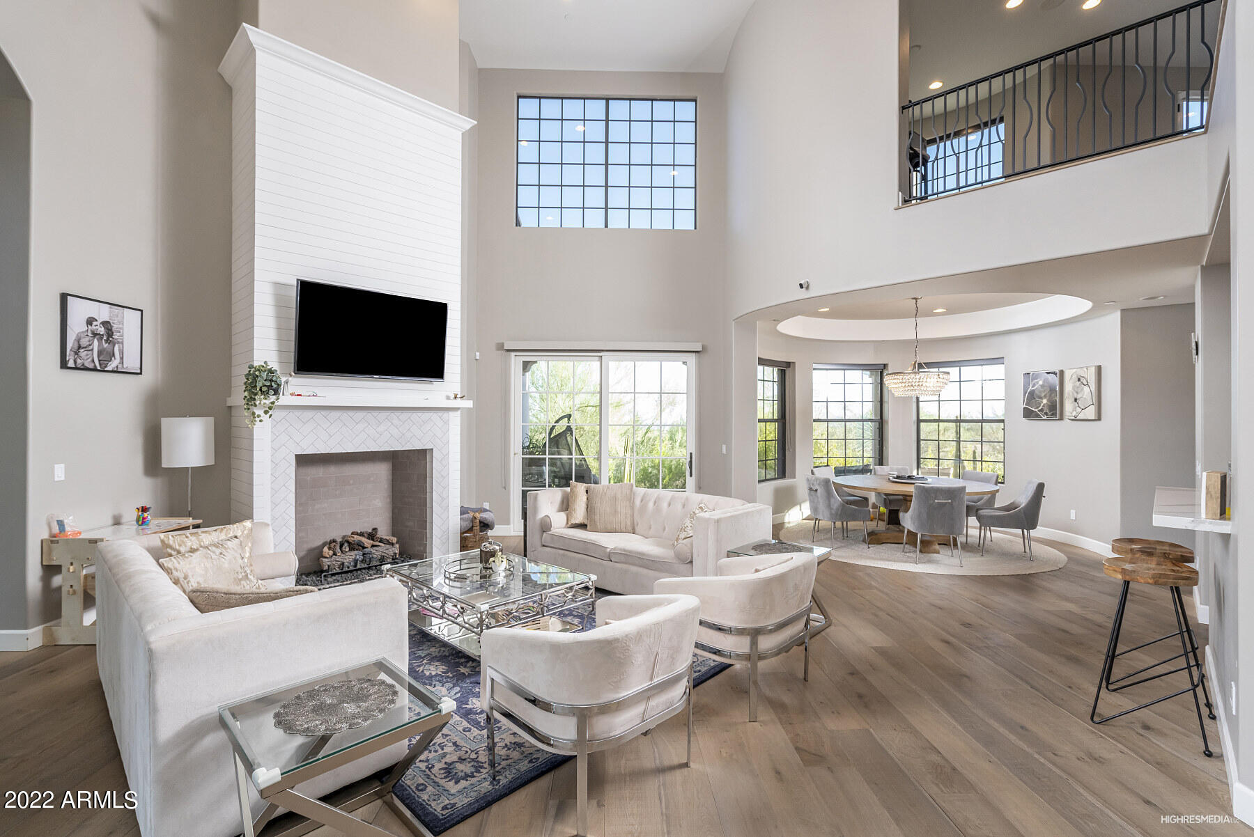 9830 E THOMPSON PEAK Parkway # 910