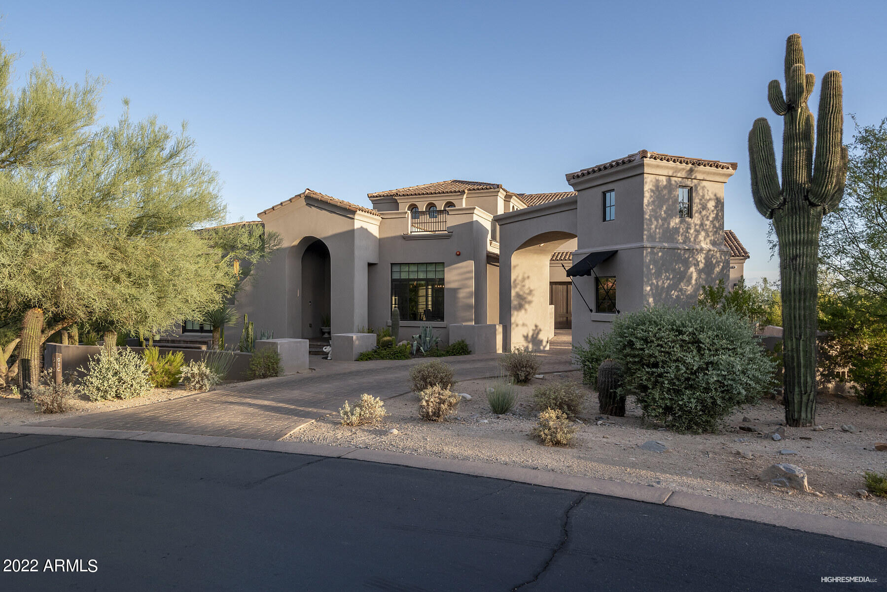 9830 E THOMPSON PEAK Parkway # 910