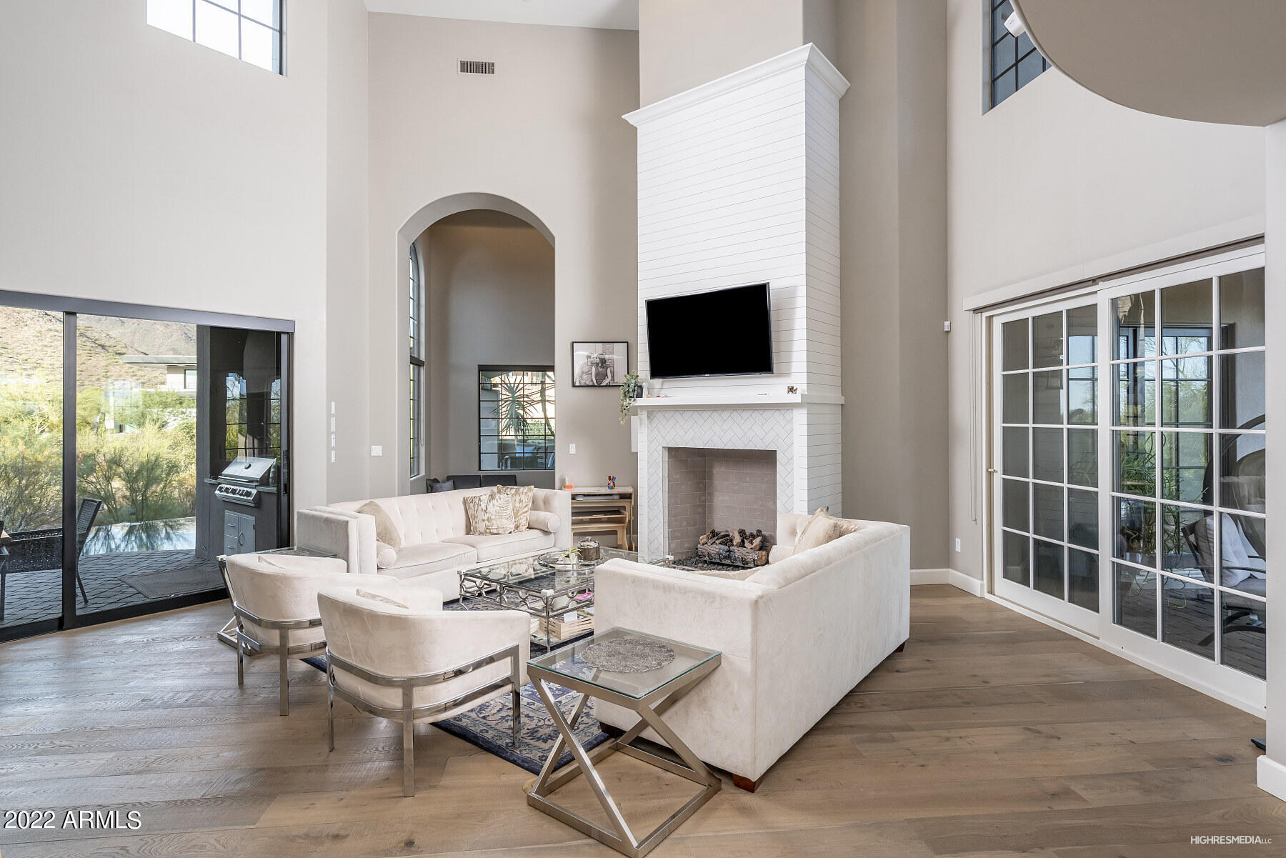 9830 E THOMPSON PEAK Parkway # 910