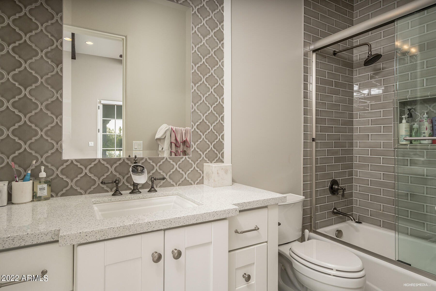 9830 E THOMPSON PEAK Parkway # 910