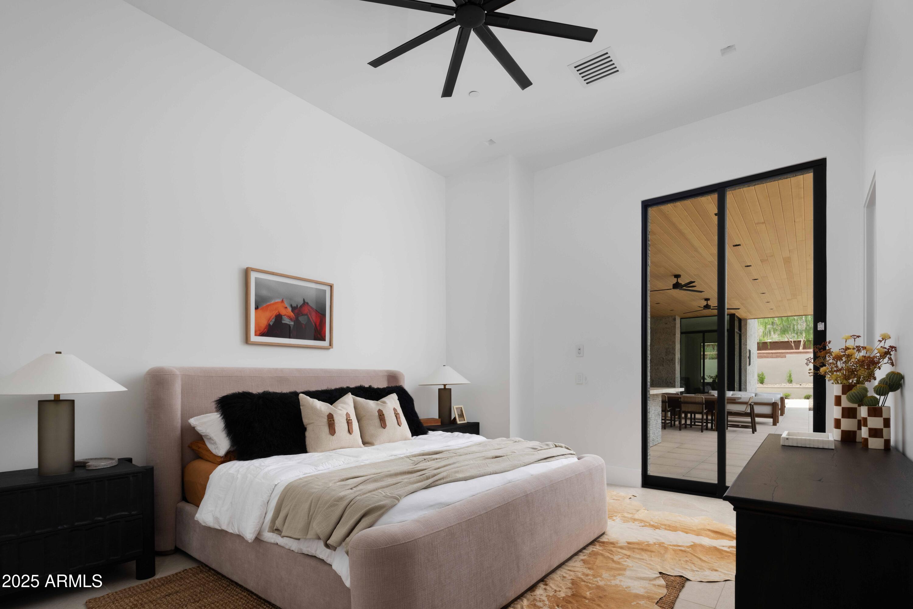 4644 E INDIAN BEND Road