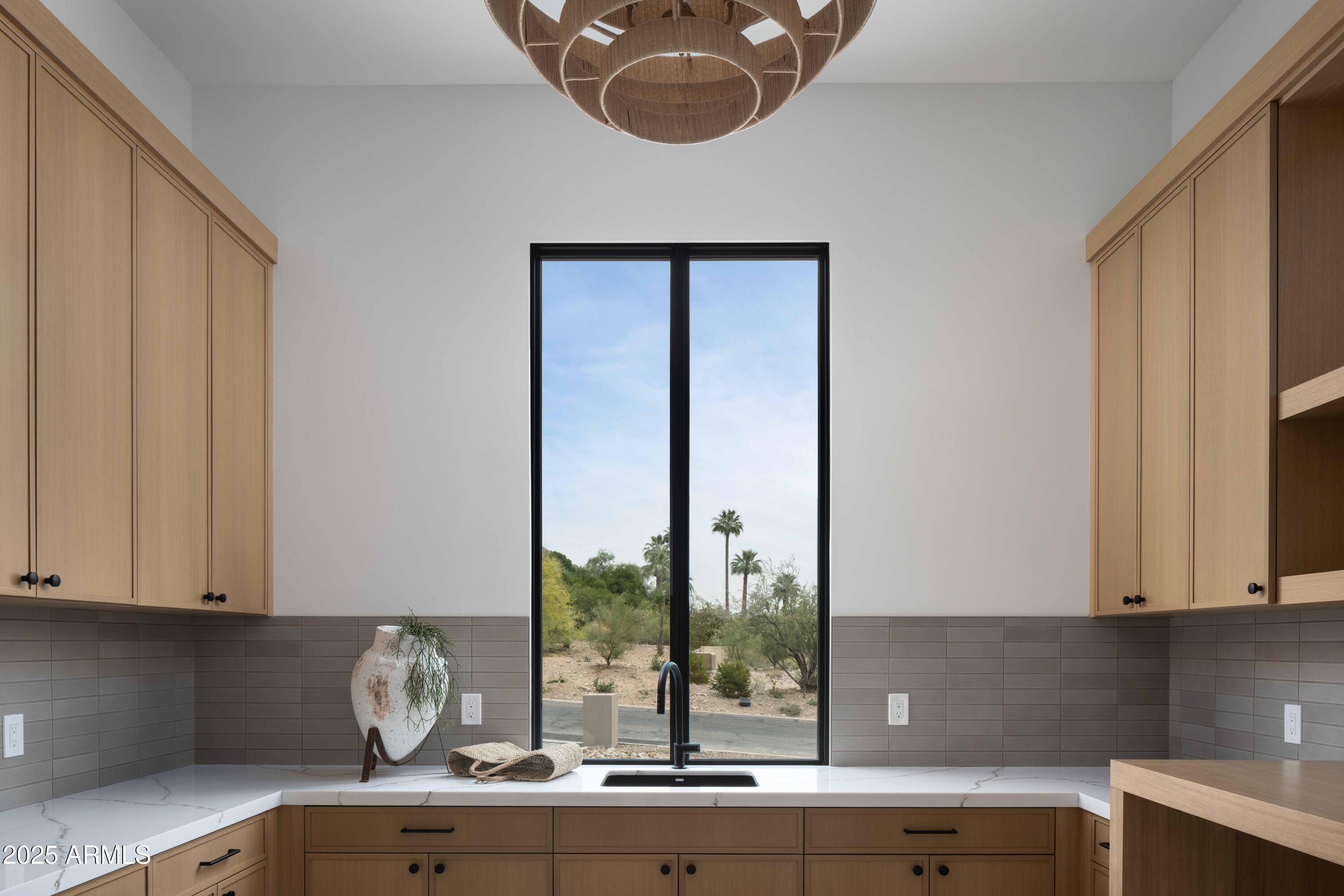 4644 E INDIAN BEND Road