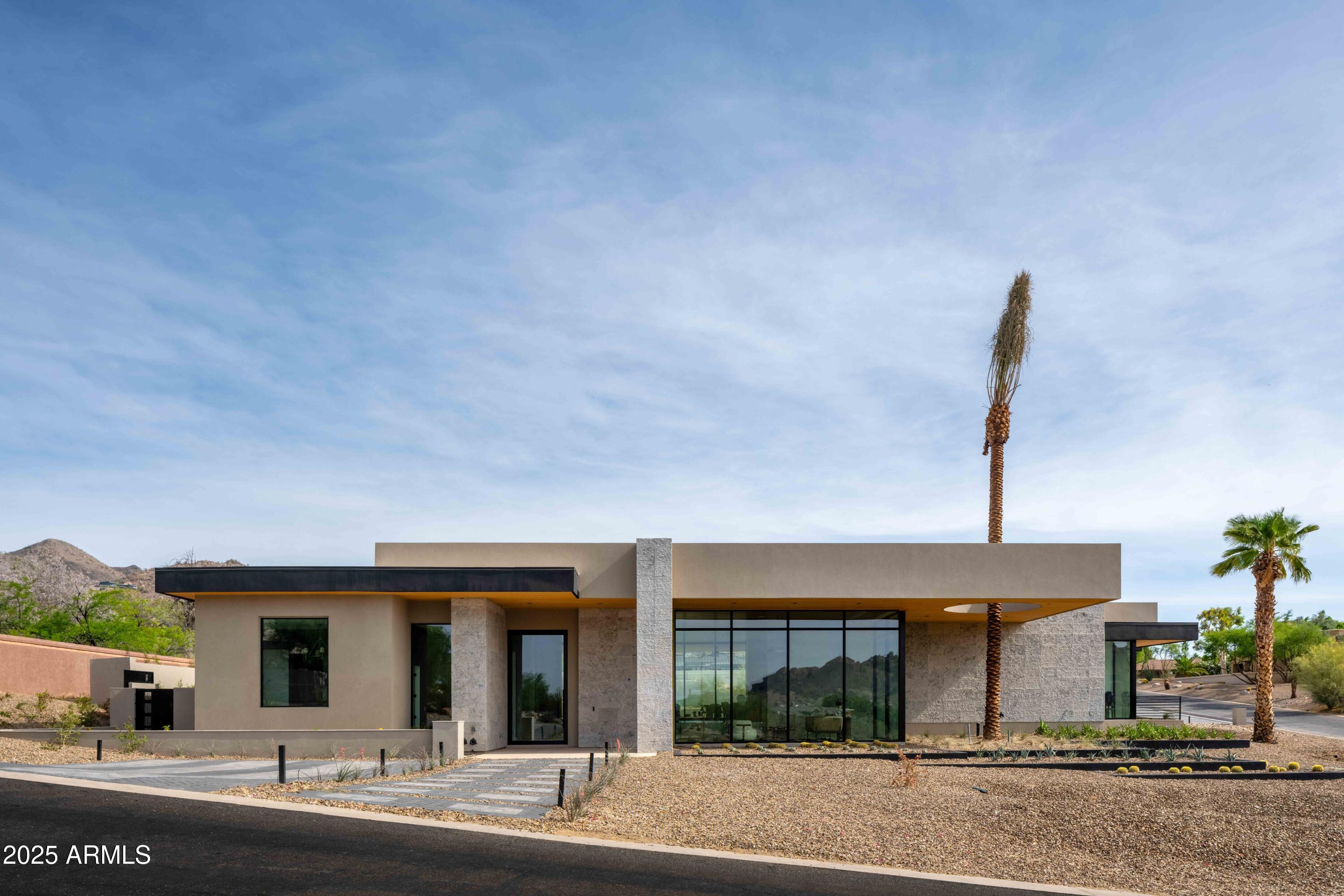 4644 E INDIAN BEND Road