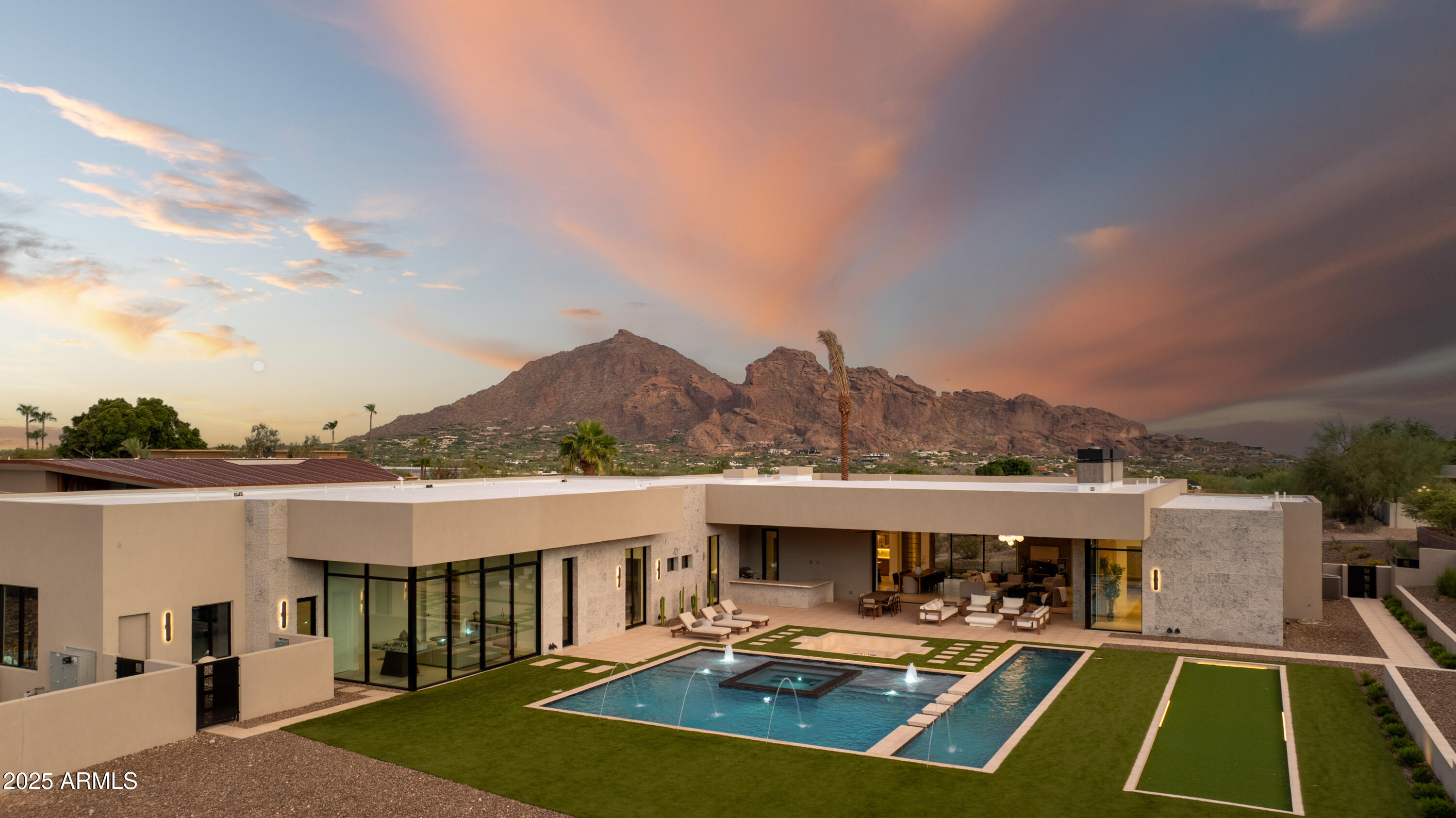 4644 E INDIAN BEND Road