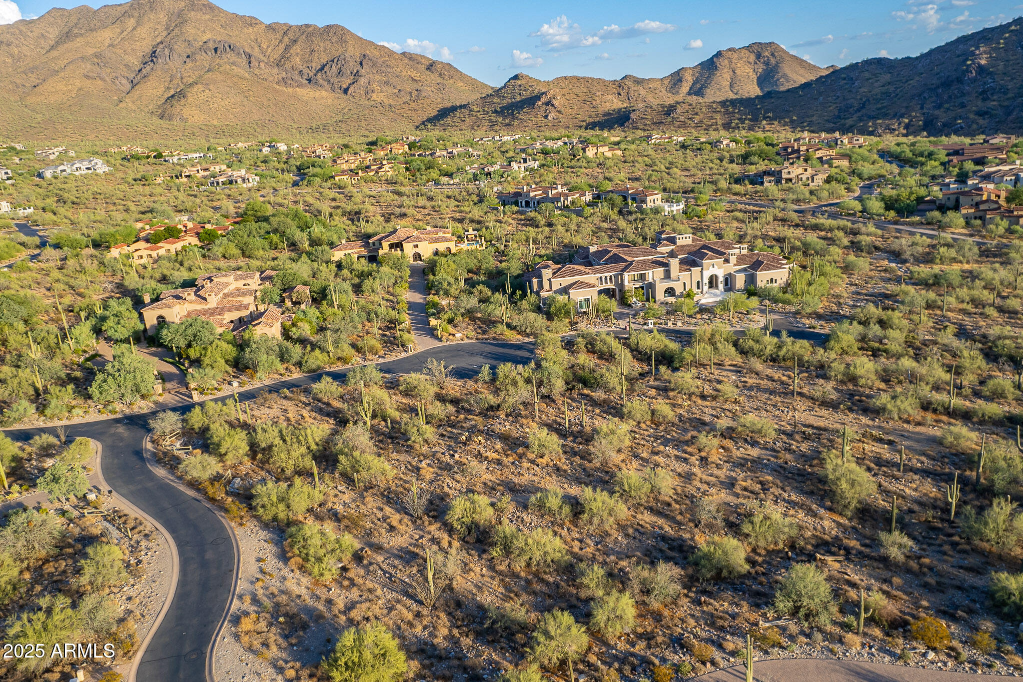 10795 E FEATHERSONG Lane, 1606