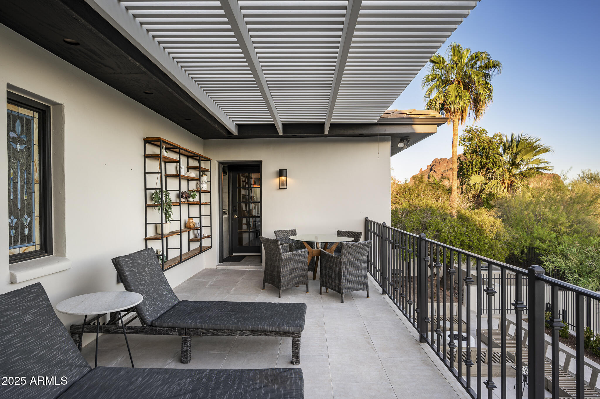 3977 E Paradise View Drive