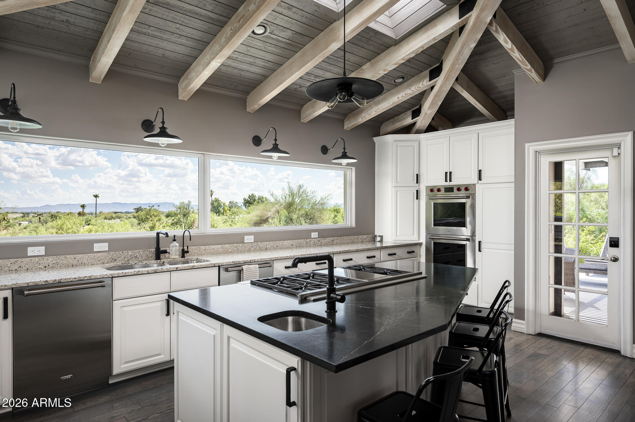 3977 E Paradise View Drive