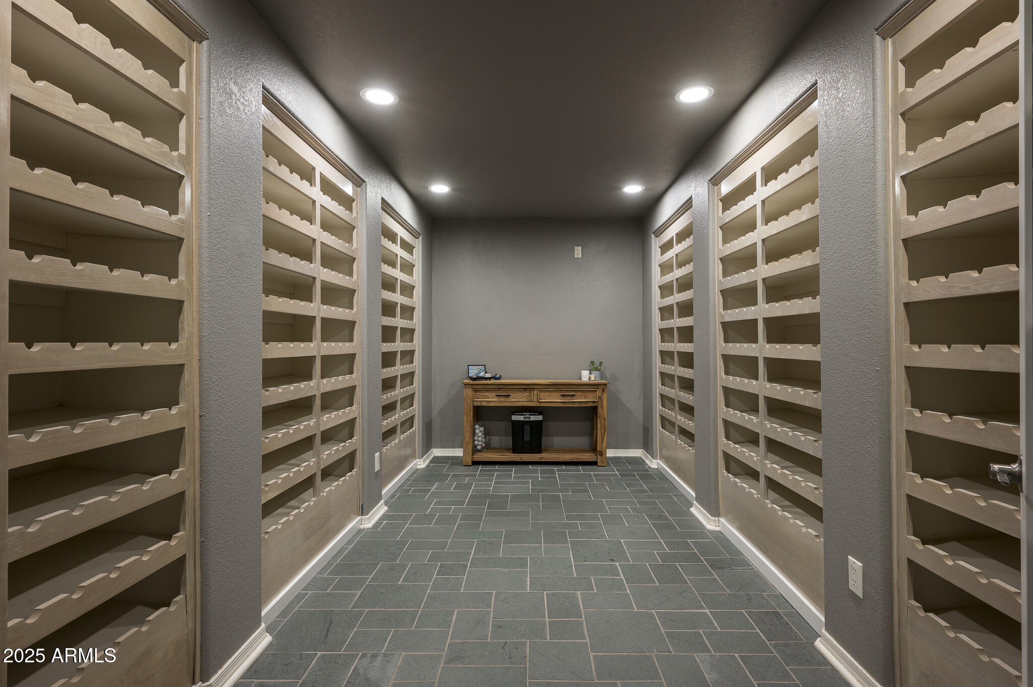 3977 E Paradise View Drive