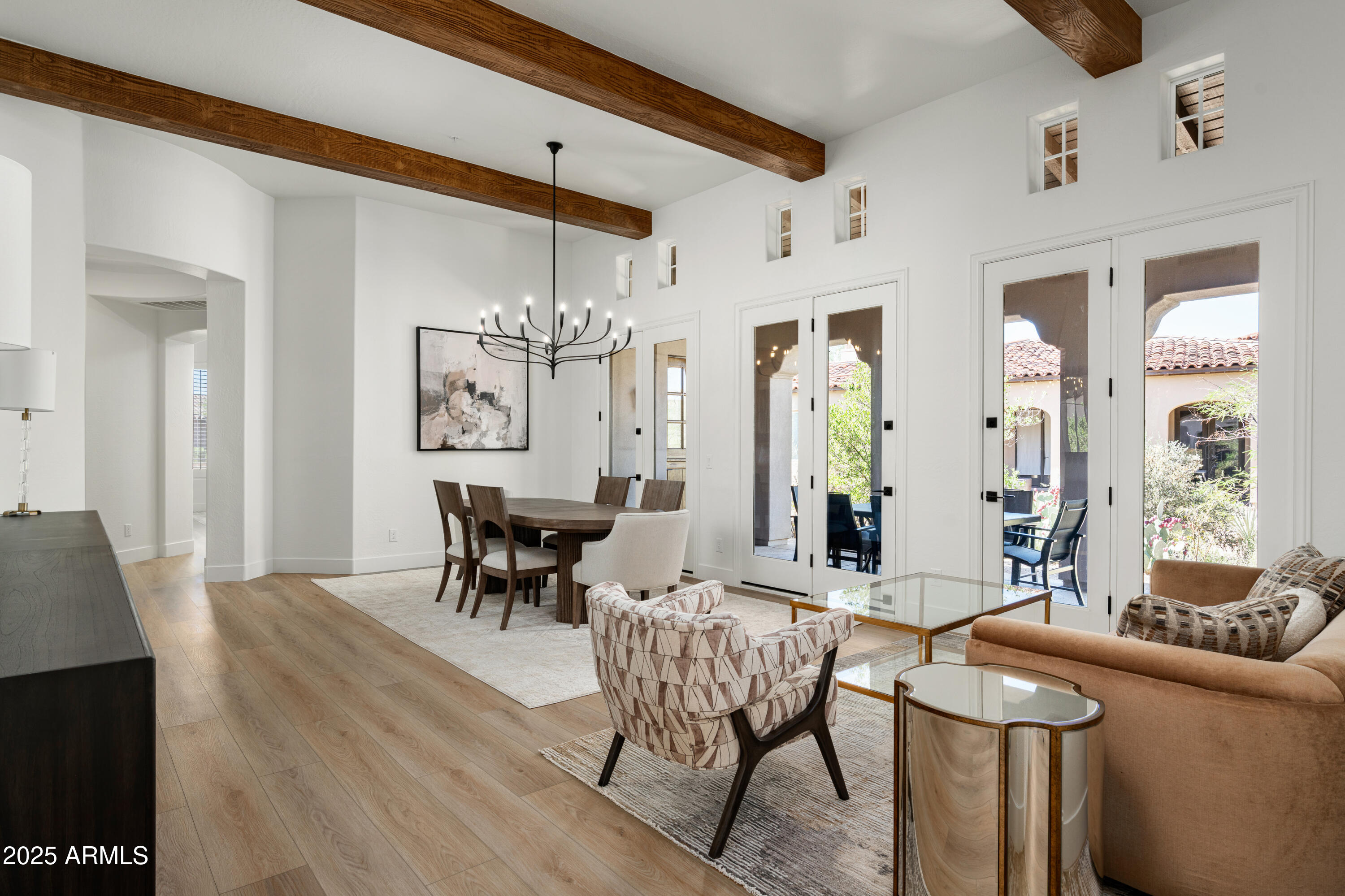 8905 E MOUNTAIN SPRING Road