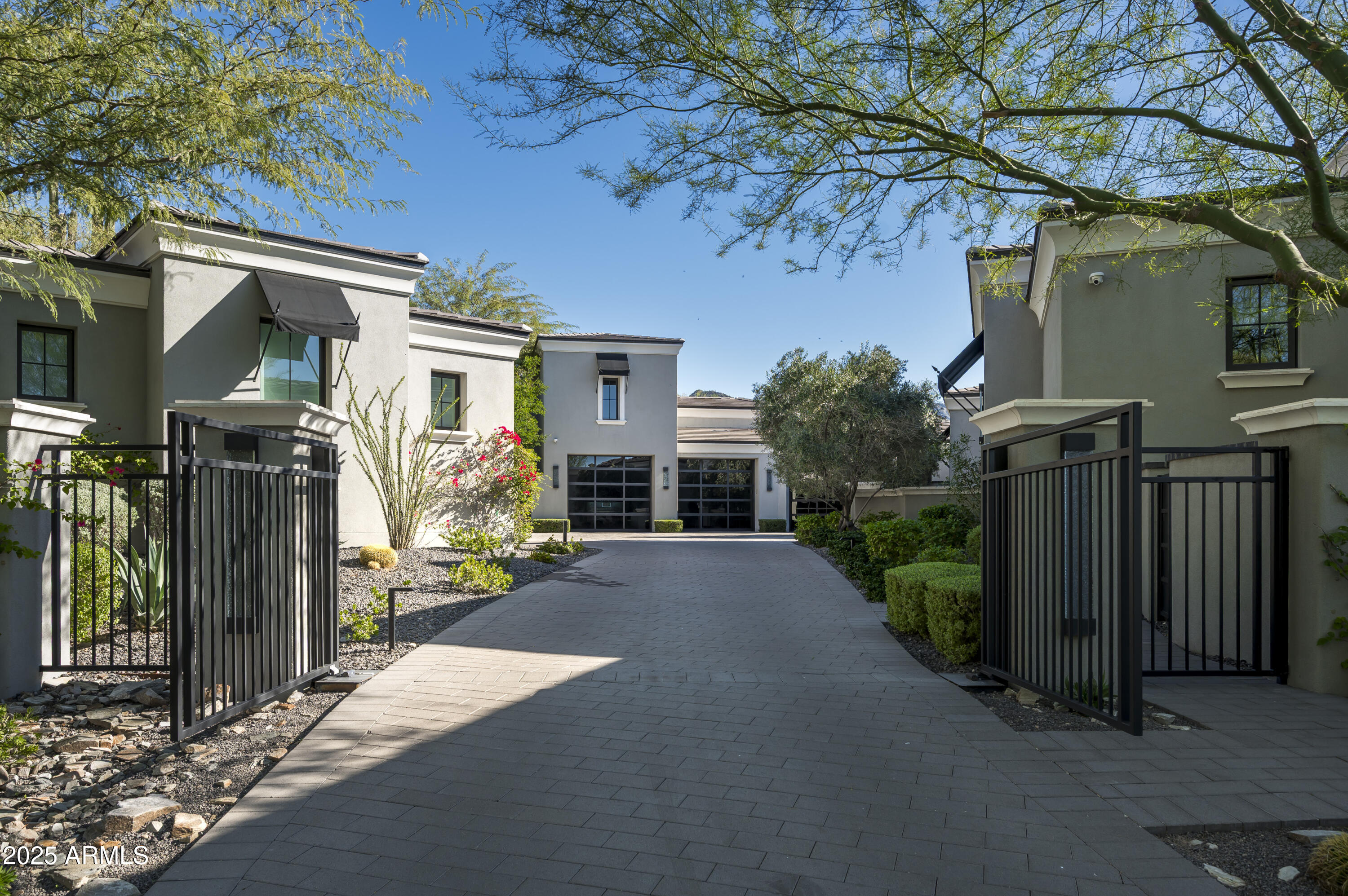 20977 N 104TH Street